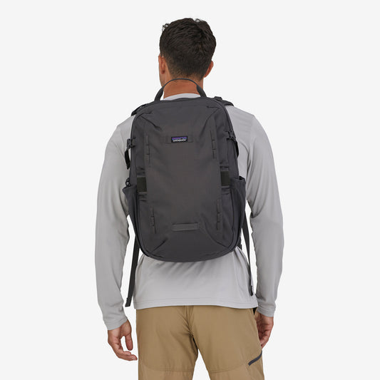 Patagonia - Stealth Pack -  Bakpoki 30 lítra Grænn eða grár